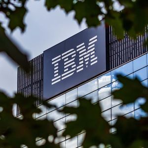 En 2022, IBM a vendu son activité santé, après avoir, en 2021, scindé du reste du groupe son activité de conseil et de maintenance du système informatique