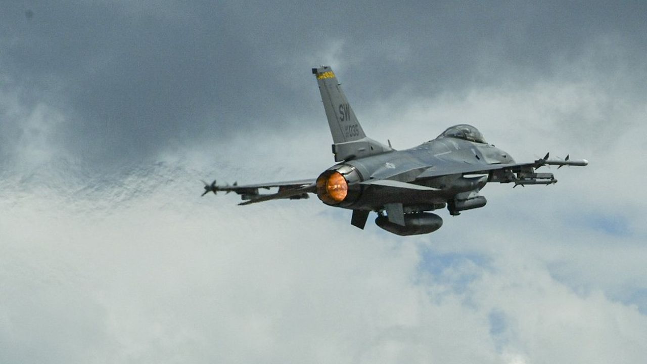 Joe Biden refuse de livrer des avions de combat F-16 à l'Ukraine