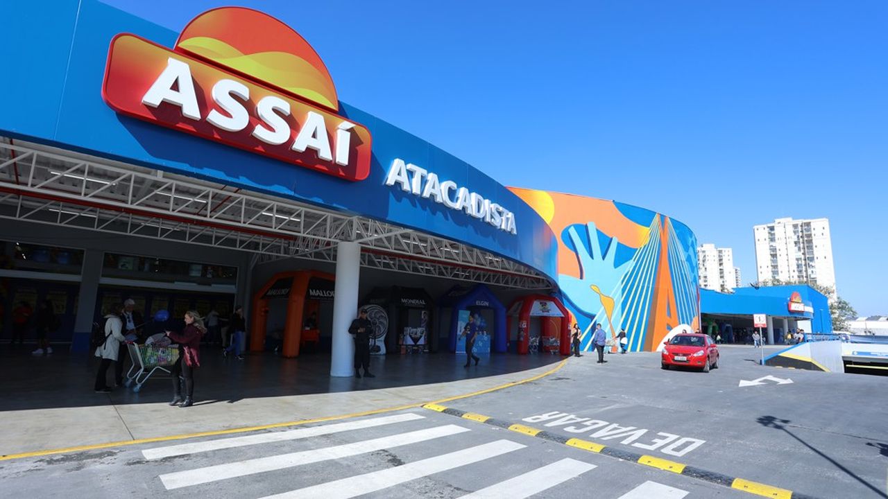 En 2022, Assai a converti 60 hypermarchés Extra à son format.