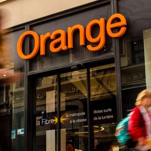 En France, principal marché du groupe, le chiffre d'affaires d'Orange est en baisse. 
