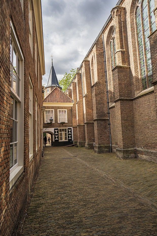 Le musée Prinsenhof propose une exposition, «Le Delft de Vermeer».  