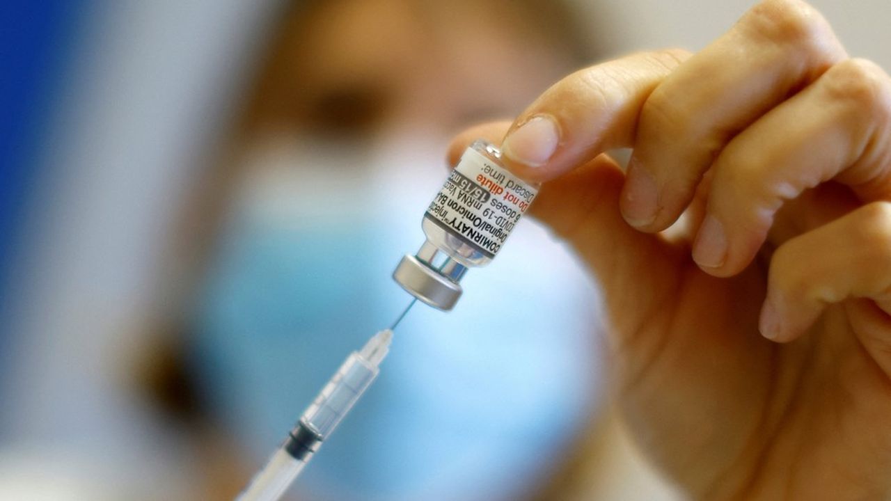 Covid : si vous avez déjà été infecté, vous êtes aussi bien protégé qu'avec le vaccin - Les Échos