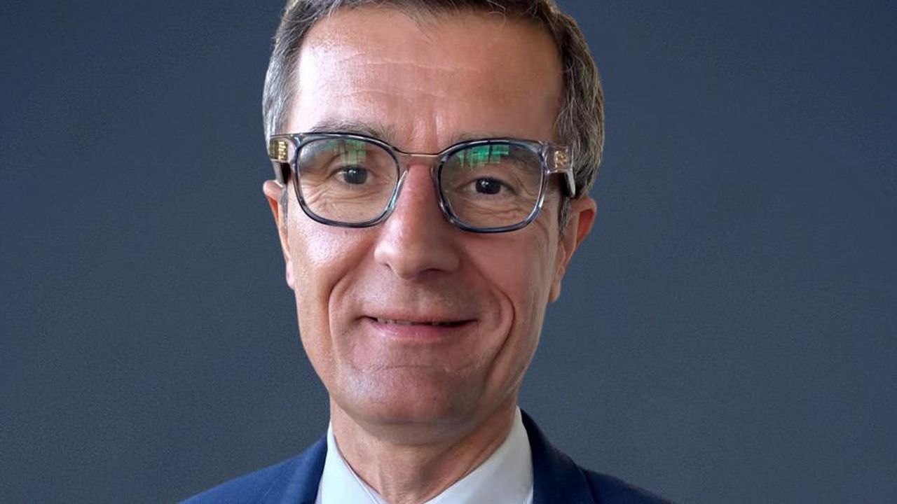 Actuaire et diplômé de l'Institut de science financière et d'assurances (ISFA), Denis Panel, 52 ans, a commencé sa carrière en 1994 à la Société Générale AM.