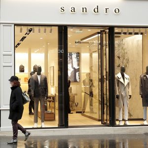 Boutique parisienne de Sandro, marque du groupe SMCP.