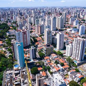 La plus grande ville du Brésil, Sao Paulo.