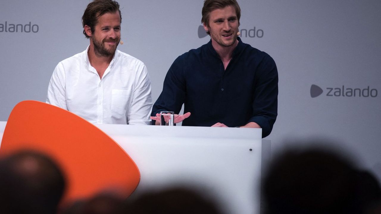 Les deux dirigeants de Zalando, Robert Gentz et David Schneider, maintiennent leur ambition de faire de la plateforme le Spotify de la mode à moyen terme.