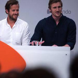 Les deux dirigeants de Zalando, Robert Gentz et David Schneider, maintiennent leur ambition de faire de la plateforme le Spotify de la mode à moyen terme.