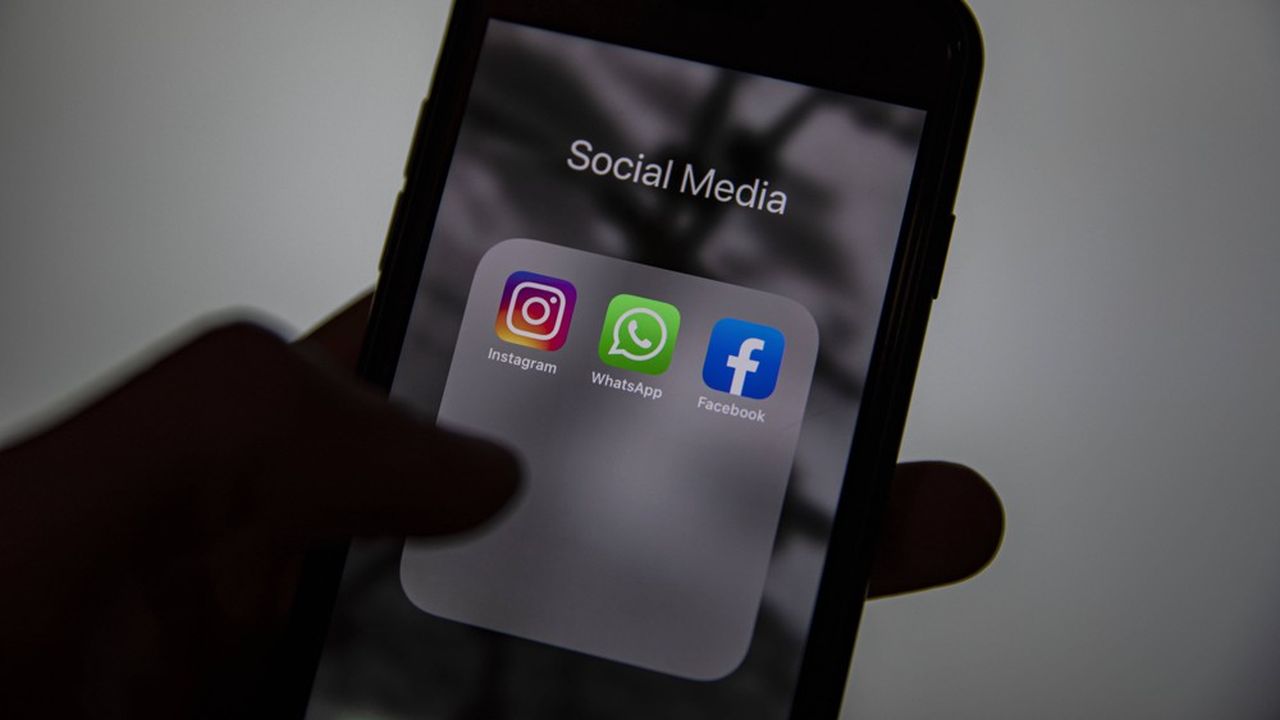 Meta, maison mère de Facebook, Instagram et WhatsApp, a annoncé mardi 14 mars la suppression de 10.000 postes.