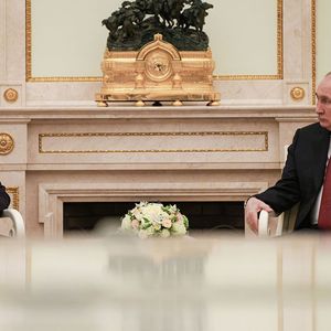 Bachar Al Assad a été reçu par Vladimir Poutine au Kremlin pour la première fois depuis septembre 2021.