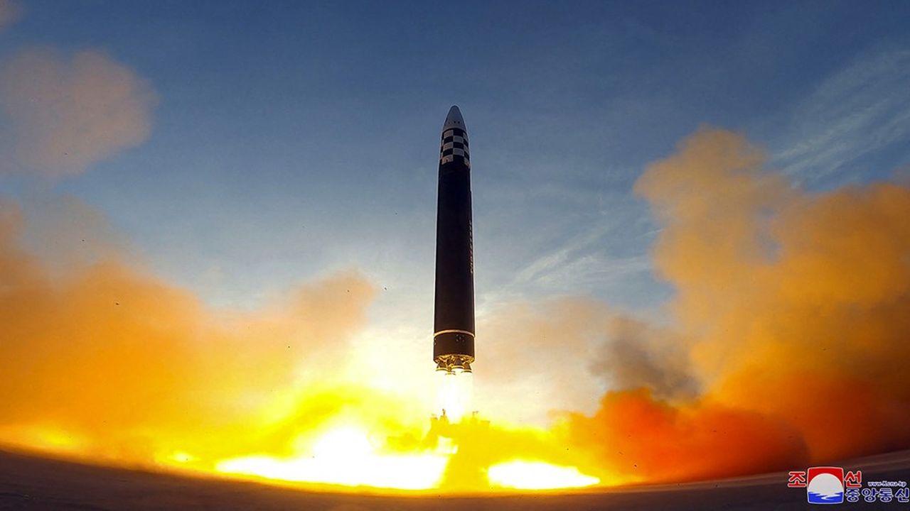 Vendredi, la Corée du Nord a confirmé qu'elle avait, de nouveau, testé, jeudi, avant le grand sommet entre les dirigeants japonais et sud-coréen, l'un de ses plus puissants missiles balistiques intercontinentaux en direction de la mer du Japon.