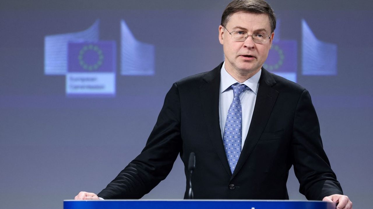 En charge du Commerce depuis 2020, le vice-président exécutif de la Commission européenne, Valdis Dombrovskis, doit résoudre une équation complexe.