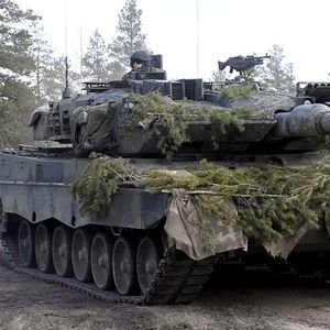 Un char allemand Leopard, ici utilisé par l'armée finlandaise en mai 2022.
