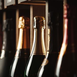 Le prix des grandes bouteilles de champagne s'est envolé. en 2021 et 2022.