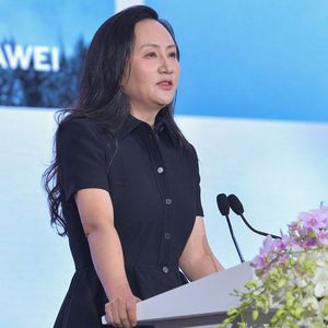 Meng Wanzhou, la fille du fondateur de Huawei, a pris vendredi la présidence tournante du groupe.