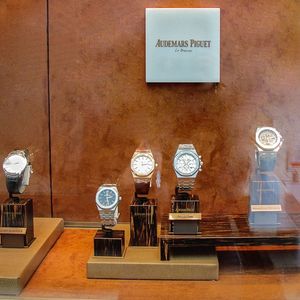 Audemars Piguet va proposer à ses clients de remplacer leur montre volée.