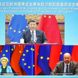 Le président chinois, Xi Jinping, s'entretient en vidéoconférence avec la présidente de la Commission, Ursula von der Leyen, et le président du Conseil européen, Charles Michel, le 1er avril 2022.