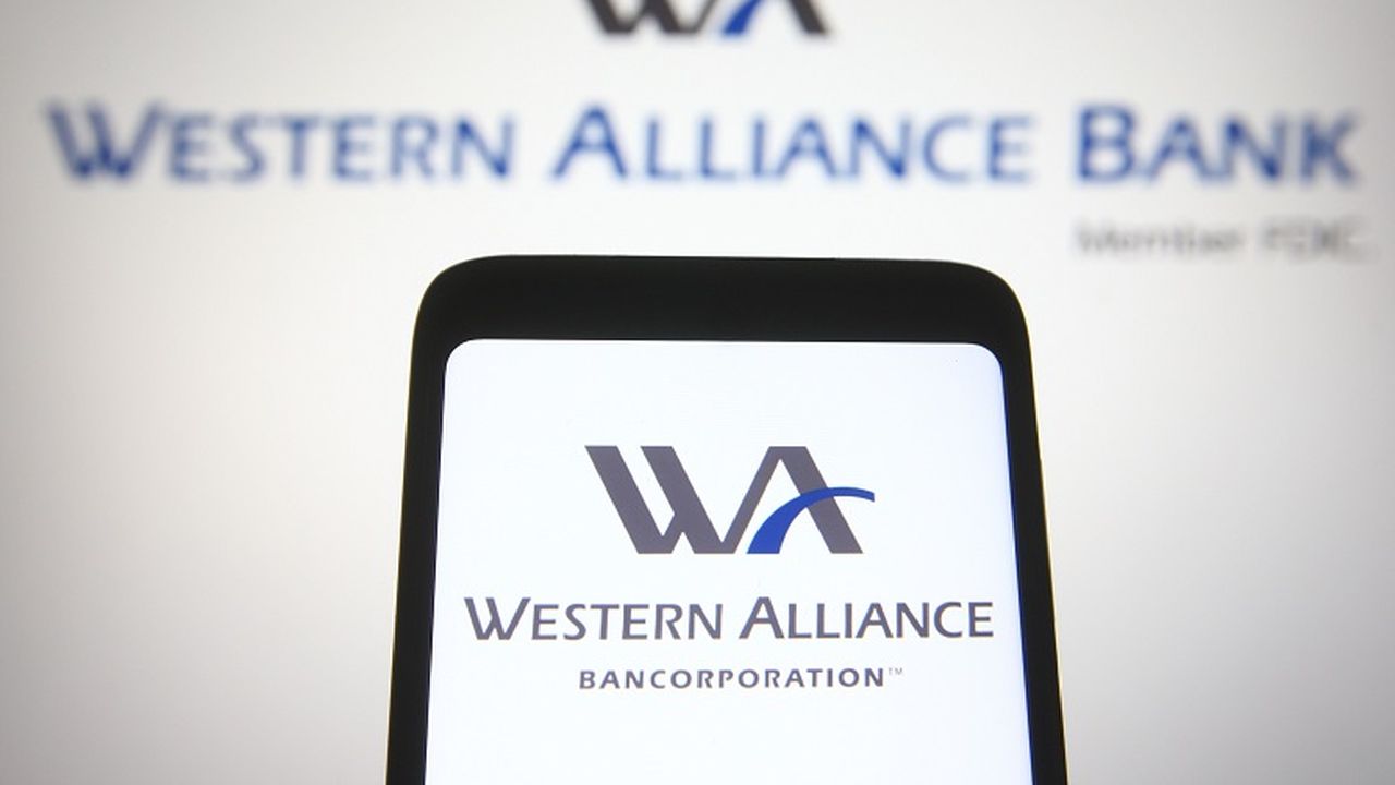 Western Alliance Bancorp.jpg