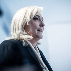 Dans un sondage Ifop sur l'image de Marine Le Pen auprès de Français pour Paris Match, la présidente du groupe RN à l'Assemblée nationale est jugée proche des Français.