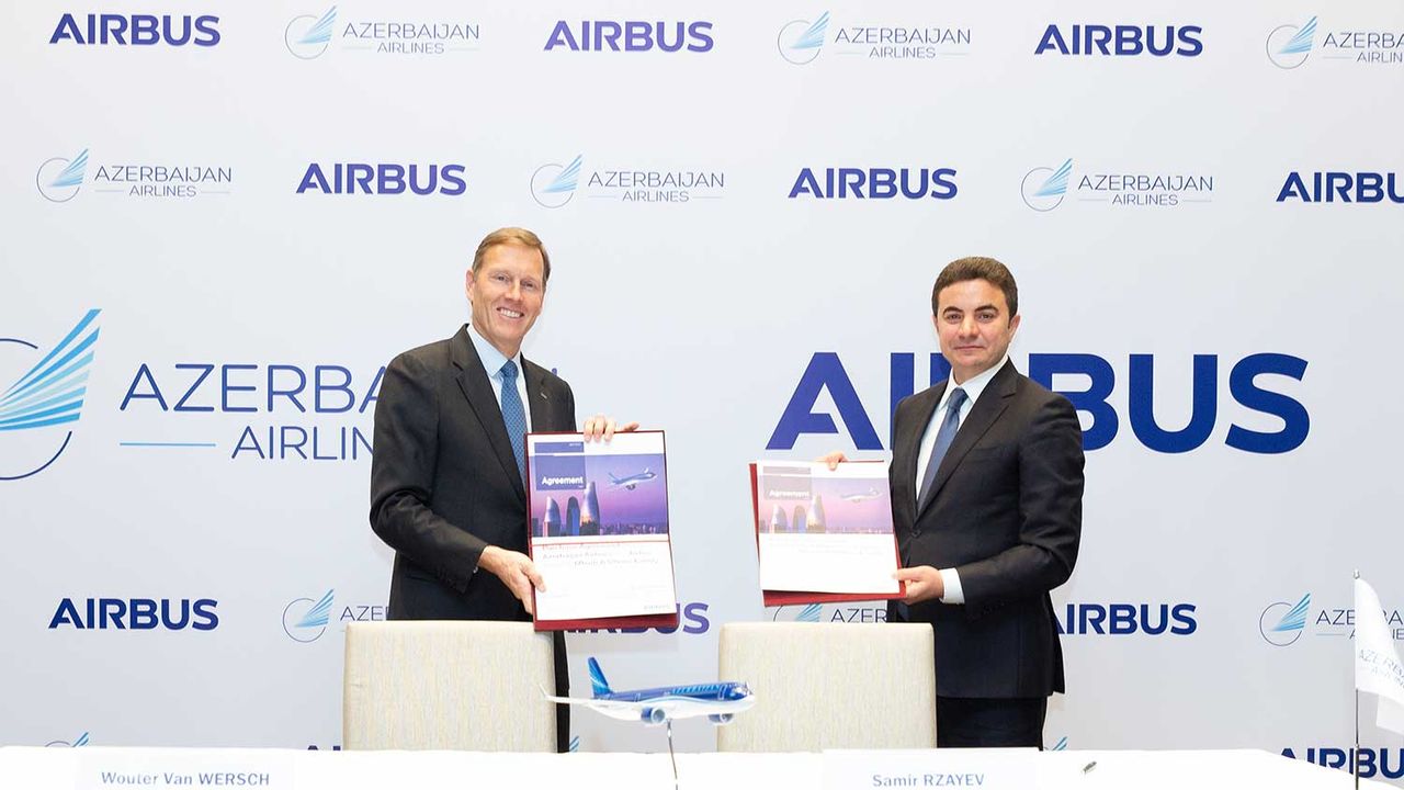 Azerbaijan-Airlines-orders-12-A320neo-Family-aircraft-.jpg