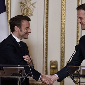 Emmanuel Macron et Mark Rutte se sont accordés sur la nécessité de bâtir une Europe plus indépendante face aux enjeux internationaux.