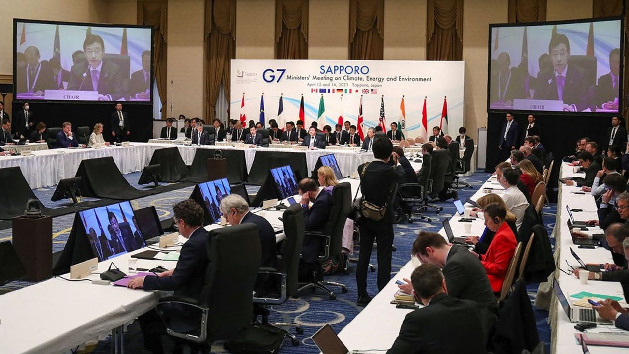 Les ministres du G7, réunis à Sapporo, ont promis d'augmenter leurs capacités dans l'éolien en mer et le solaire.