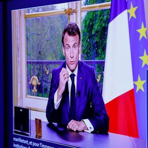 Emmanuel Macron n'a convaincu ni la gauche, ni la droite, ni les syndicats