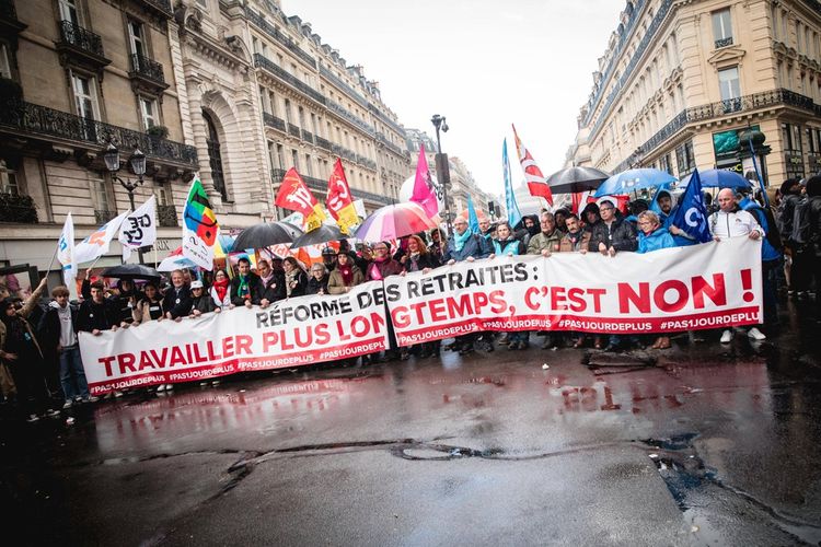 The head of the procession with union leaders during the April 13 demonstration  once morest the pension reform.