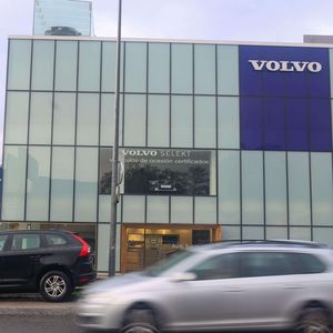Volvo a prévu de devenir 100 % électrique d'ici à 2030.