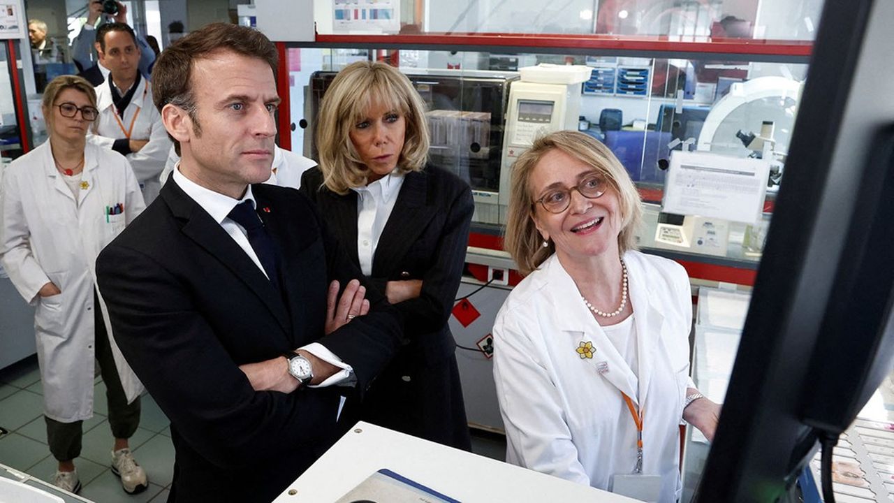 Emmanuel Macron a annoncé ce mardi son plan à l'Institut Curie pour « mieux faire coopérer public, privé et industriels ».