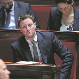 Clément Beaune lors d'une récente session de questions au gouvernement. Il a posé trois lignes rouges, intangibles sur l'avenir du fret ferroviaire.