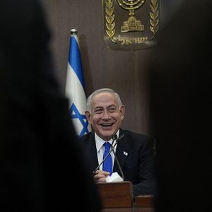 Benyamin Netanyahou dirige son sixième gouvernement, le plus à droite et le plus religieux qu'Israël ait jamais connu.