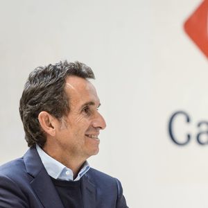 Alexandre Bompard va rester à la tête de Carrefour au moins jusqu'en 2026.