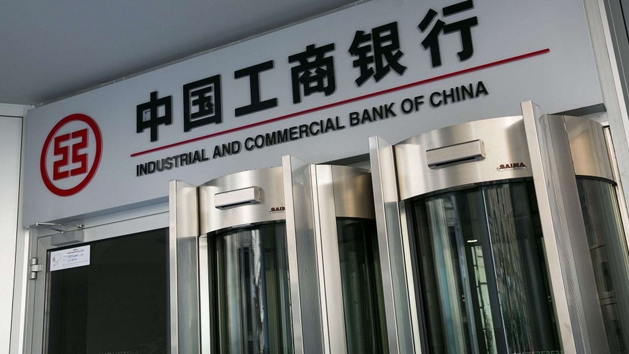 Pékin aurait demandé aux banques chinoises d’abaisser leurs taux de dépôt, selon Bloomberg