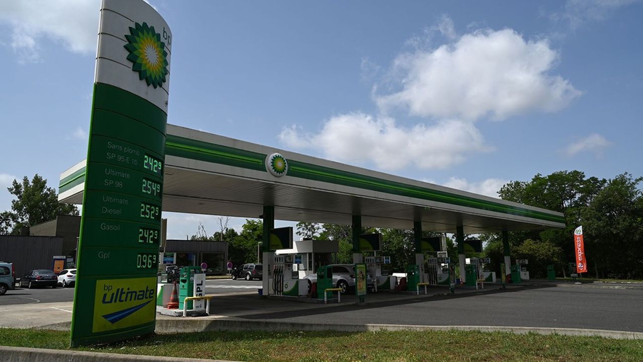 EXCLUSIF - Stations-service : BP sort du marché français, Esso récupère la mise