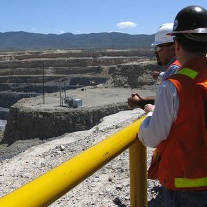 Environ 2.000 travailleurs de la mine de Peñasquito ont cessé de travailler il y a deux semaines en raison d'un désaccord sur le partage des bénéfices.