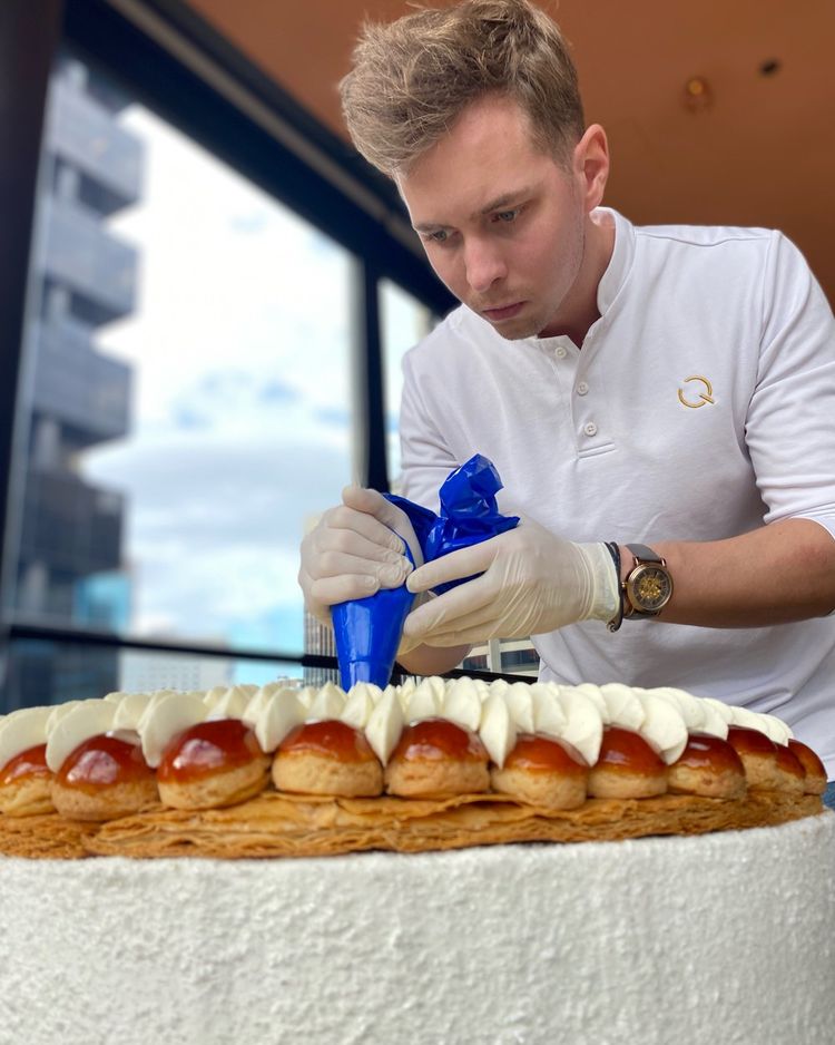 Quentin Zerr a 31 ans et dirige la section pâtisserie du Four Seasons de Sydney.