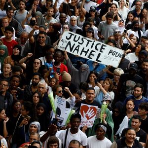 A Nanterre, la marche blanche organisée jeudi s'est faite avec pour mot d'ordre « justice pour Nahel ».