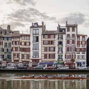 Bayonne, capitale du Pays basque, cultive sa douceur de vivre.