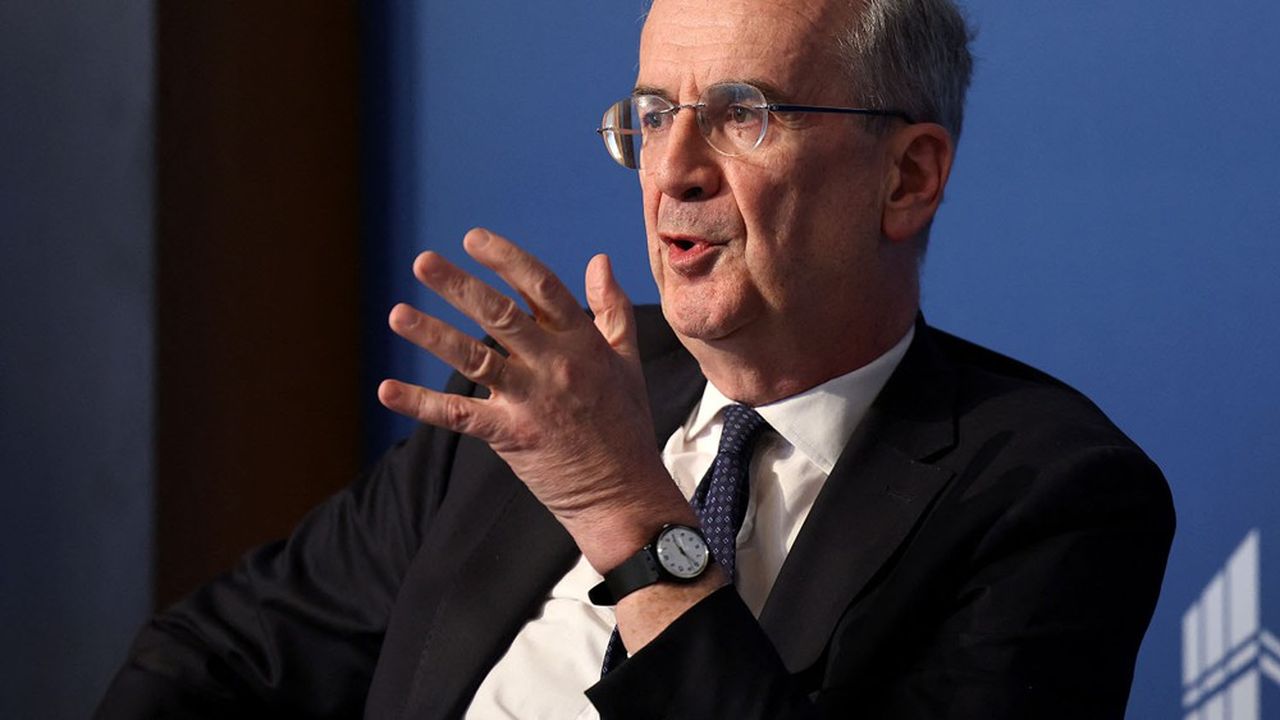 Pour le gouverneur de la Banque de France, Francois Villeroy de Galhau, « les taux en zone euro seront bientôt sur un haut plateau ».