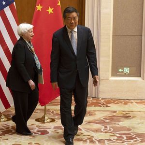 La secrétaire américaine au Trésor, Janet Yellen, a rencontré le vice-Premier ministre chinois He Lifeng, le 8 juillet 2023, à Pekin.