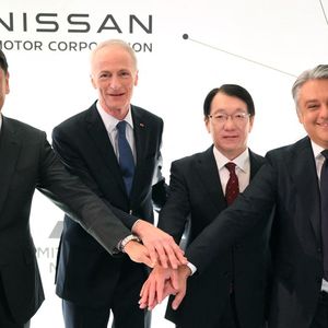 Comme il l'avait annoncé début février lors de l'annonce de la refonte de l'Alliance, Nissan va devenir un « investisseur stratégique » de la future filiale de Renault.