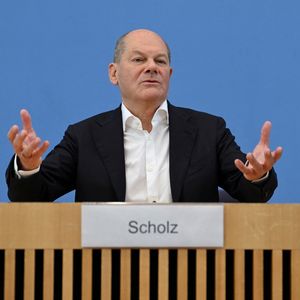Le chancelier allemand Olaf Scholz le 14 juillet 2023 lors de sa conférence de presse à Berlin.