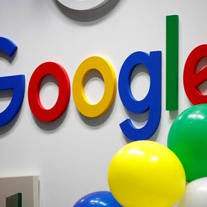 Alphabet, la maison mère de Google, est parvenu à redresser la barre après un début d'année difficile, marqué par un recul inédit de la publicité en ligne.