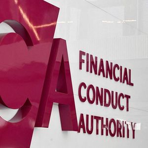 La FCA a indiqué qu'elle prendrait des mesures contre les sociétés qui ne se plieraient pas à ses exigences de transparence.