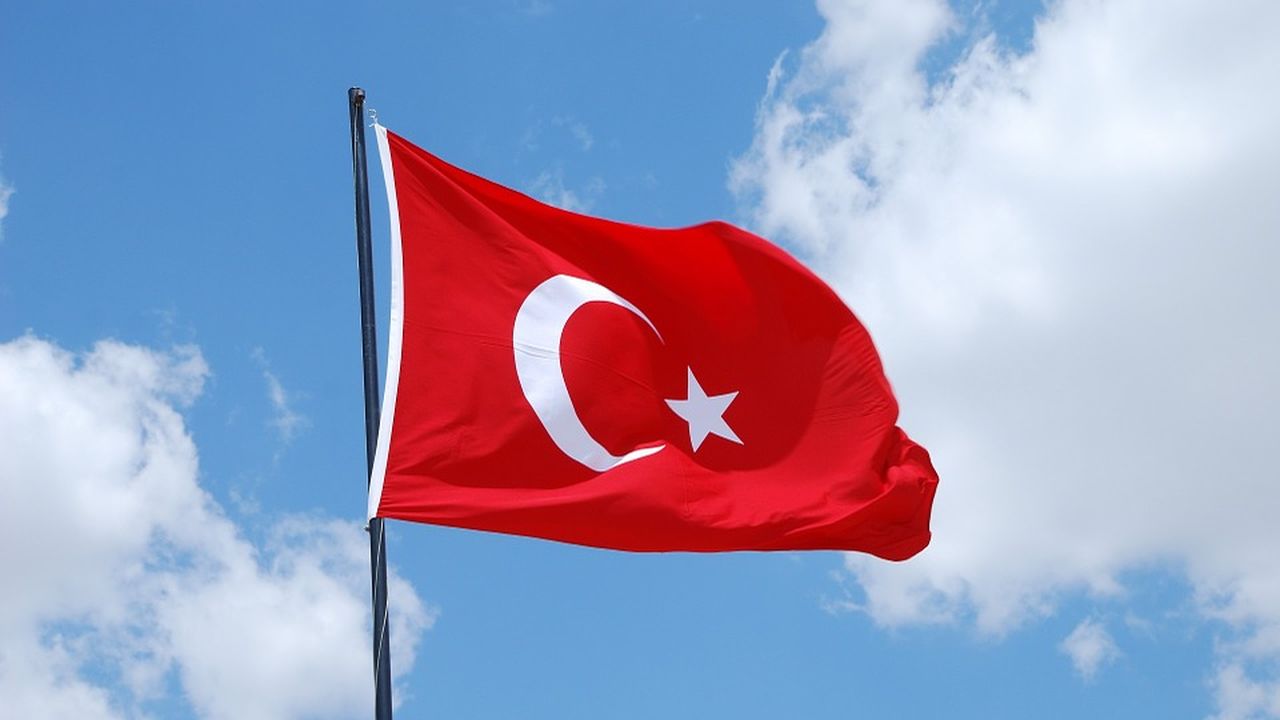 La hausse des taux en Turquie ravive l'intérêt des investisseurs