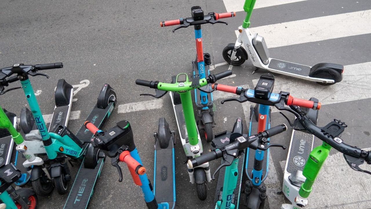 De self-service scooters verdwijnen op 1 september uit de straten van Parijs