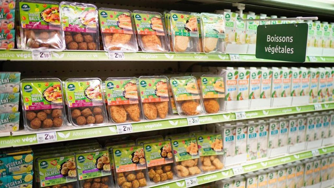 Carrefour va mieux mettre en avant les produits végétaux dans ses magasins.