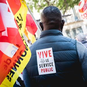 Photo d'illustration : Lors d'une manifestation devant le siège de l'Assistance publique des hôpitaux de Paris (AP-HP) en soutien aux services publics de santé et aux personnels soignants en septembre 2022.