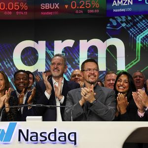 Le top management d'Arm a sonné la cloche pour l'introduction en Bourse d'Arm.