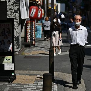 Le Japon compte plus de 12 millions d'habitants de plus de 80 ans.